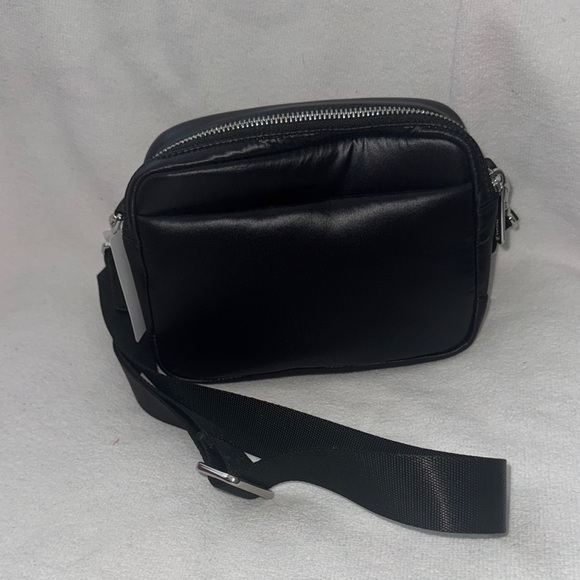 Lululemon Everywhere Crossbody Bag 2L Wunder Puff *NWT - Picture 6 of 9